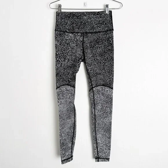 Wunder Under High-Rise TightBlocked Full-On Luxtreme 28" size 6 - Picture 3 of 6